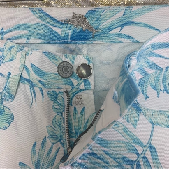TOMMY Bahama Women's Blue Tropical Denim Boardwalk Capri Jeans Pants size 26 - Picture 4 of 14
